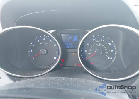 2013 Hyundai Tucson Gls z USA, uszkodzony, nr VIN KM8JUCAC0DU696226